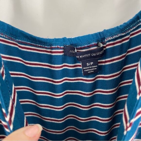 American Eagle Women’s V Neck Sleeveless Striped Romper size S - Picture 3 of 4
